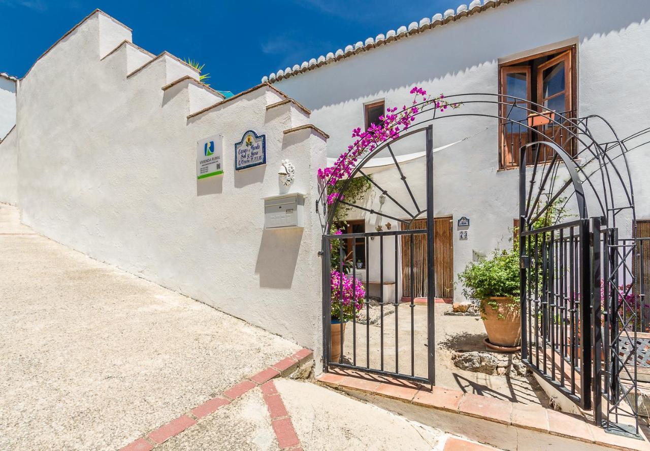 Casa Mundo - 16Th Century Traditional White Village House With Pool Pinos del Valle Exteriér fotografie