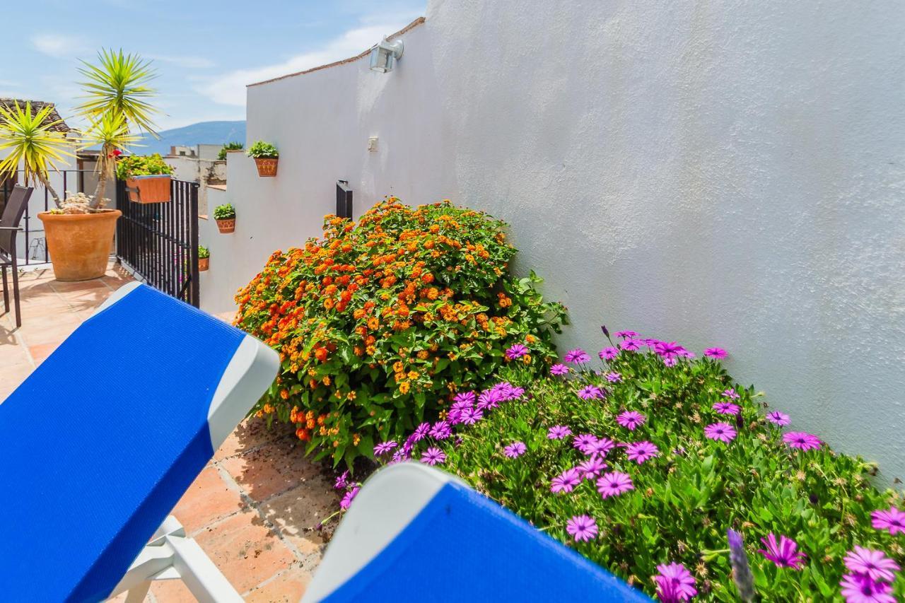 Casa Mundo - 16Th Century Traditional White Village House With Pool Pinos del Valle Exteriér fotografie